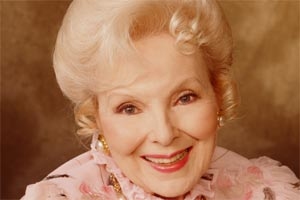 Anna Lee 2